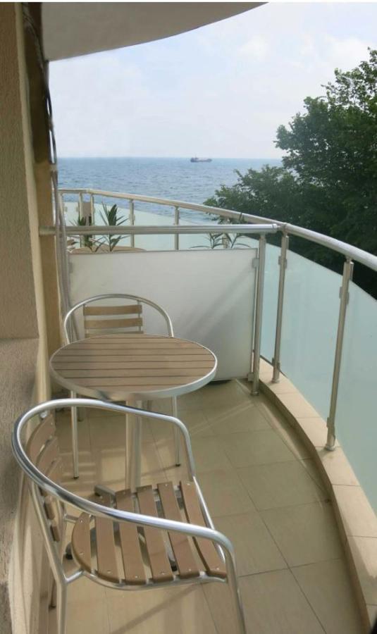 Family Hotel Albizia Beach Βάρνα Εξωτερικό φωτογραφία