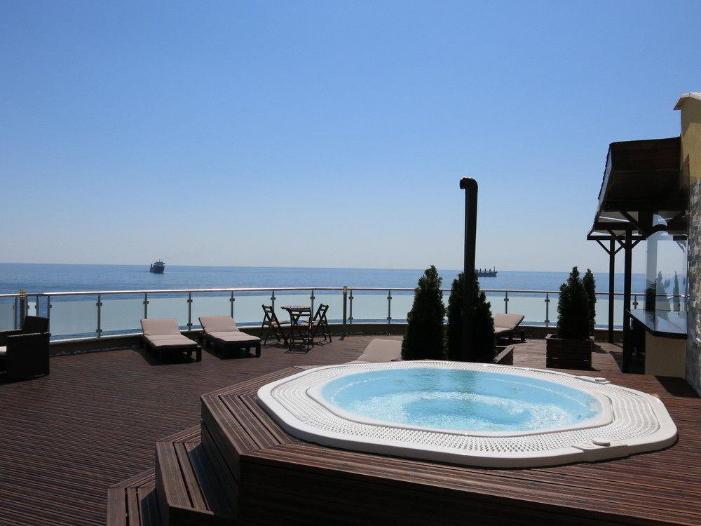 Family Hotel Albizia Beach Βάρνα Εξωτερικό φωτογραφία