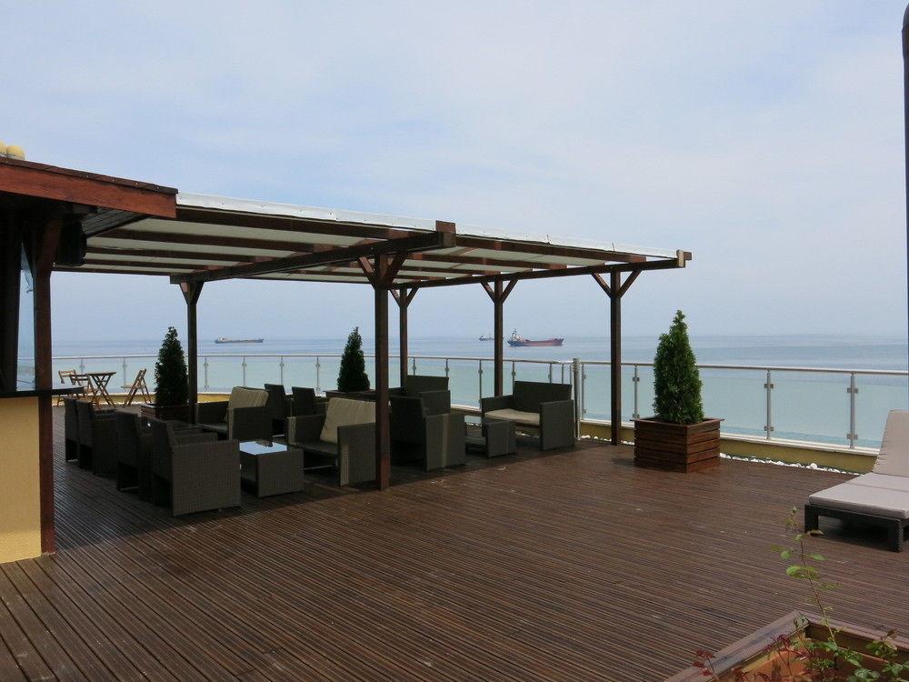 Family Hotel Albizia Beach Βάρνα Εξωτερικό φωτογραφία