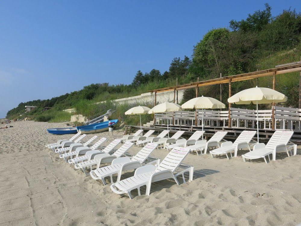 Family Hotel Albizia Beach Βάρνα Εξωτερικό φωτογραφία