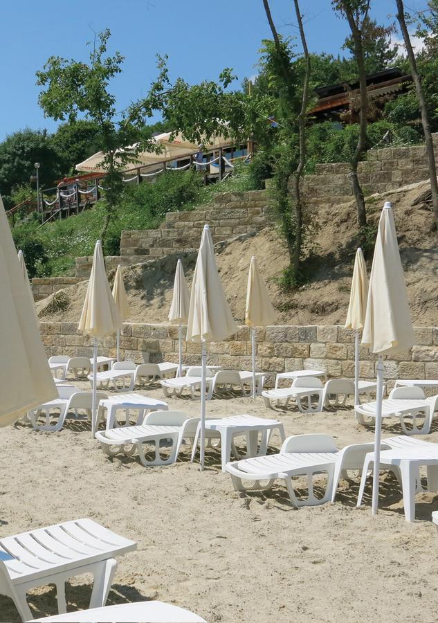 Family Hotel Albizia Beach Βάρνα Εξωτερικό φωτογραφία