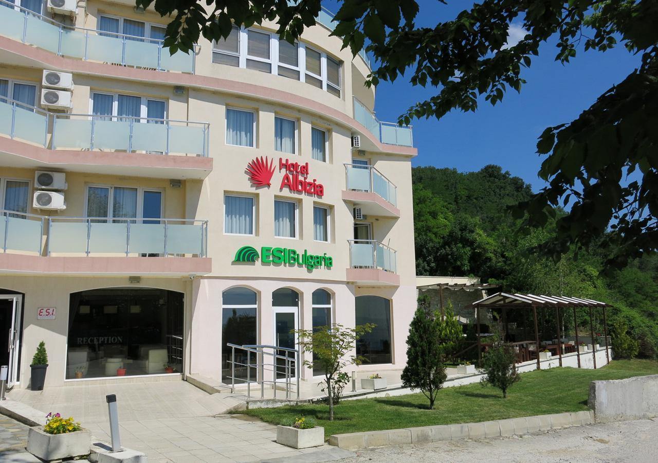 Family Hotel Albizia Beach Βάρνα Εξωτερικό φωτογραφία