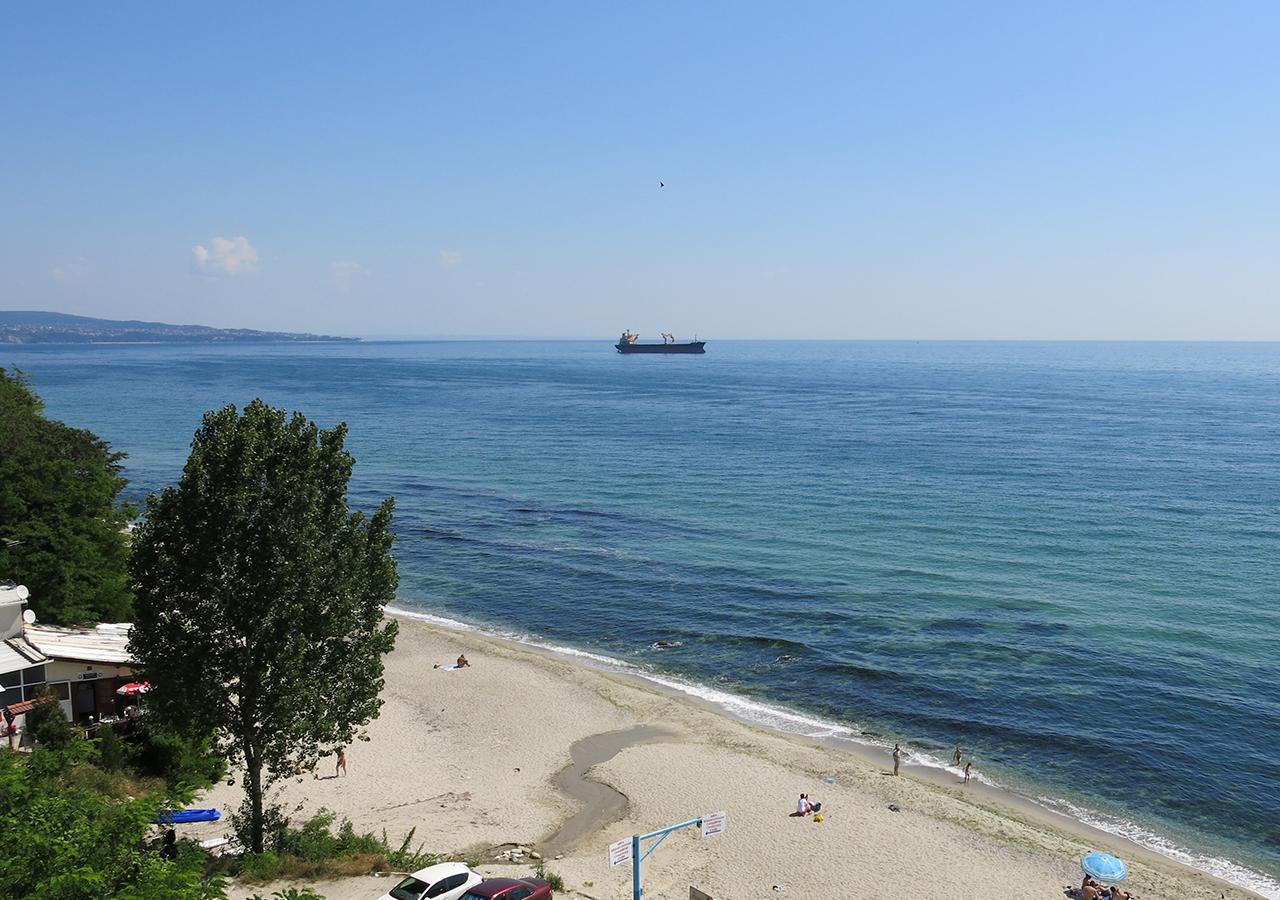 Family Hotel Albizia Beach Βάρνα Εξωτερικό φωτογραφία